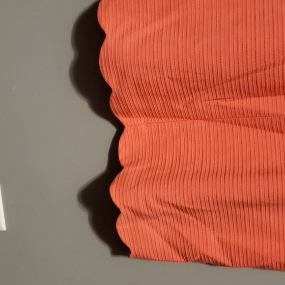 Elle Coral Scallop Dress - Picture 5 of 5